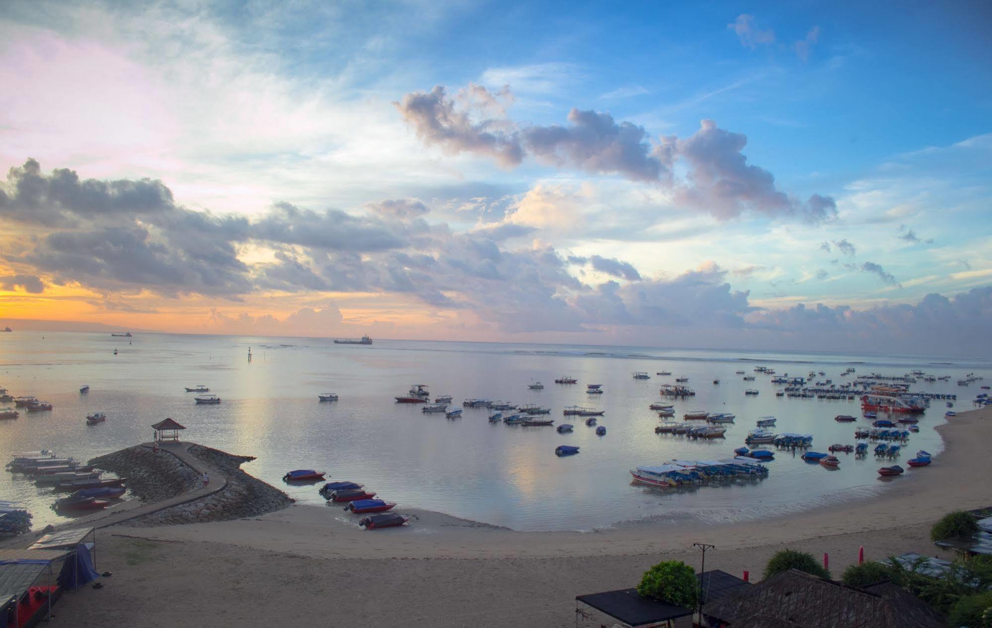 The Segara Suites Tanjung Benoa Екстериор снимка